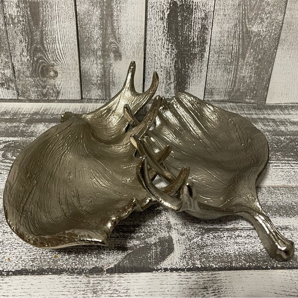 Two Threshold Elk Or Moose Antlers Silver Tone Metal - Picture 4 of 14